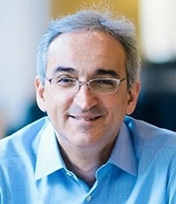 Zor Gorelov headshot